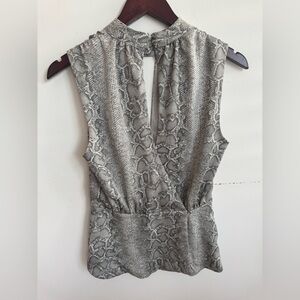 BCBGMaxAzria Gray frost python blouse  size XXS NWT $158
